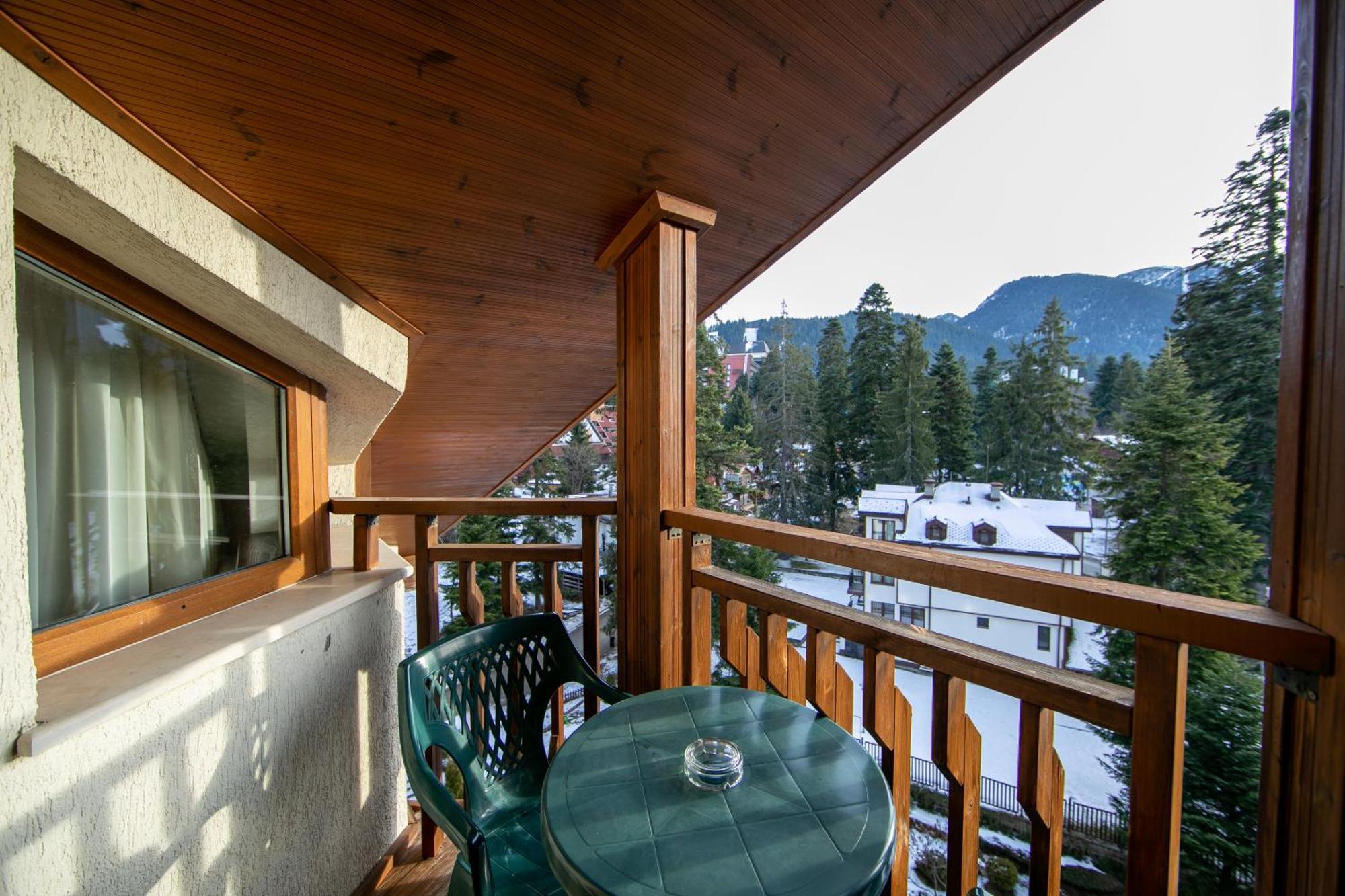 Hotel Iceberg Borovets Exterior photo